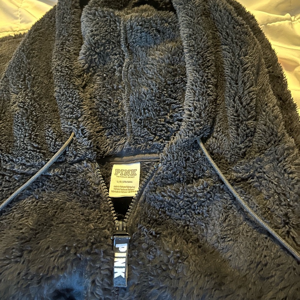 VS Pink Sherpa